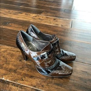 Stewart Weitzman Women’s Shoes Size 7.5